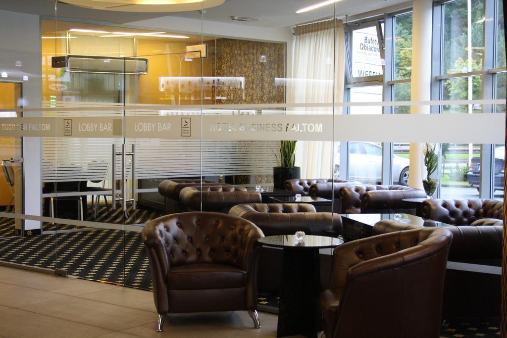Hotel Business Faltom Gdynia Rumia Exterior foto