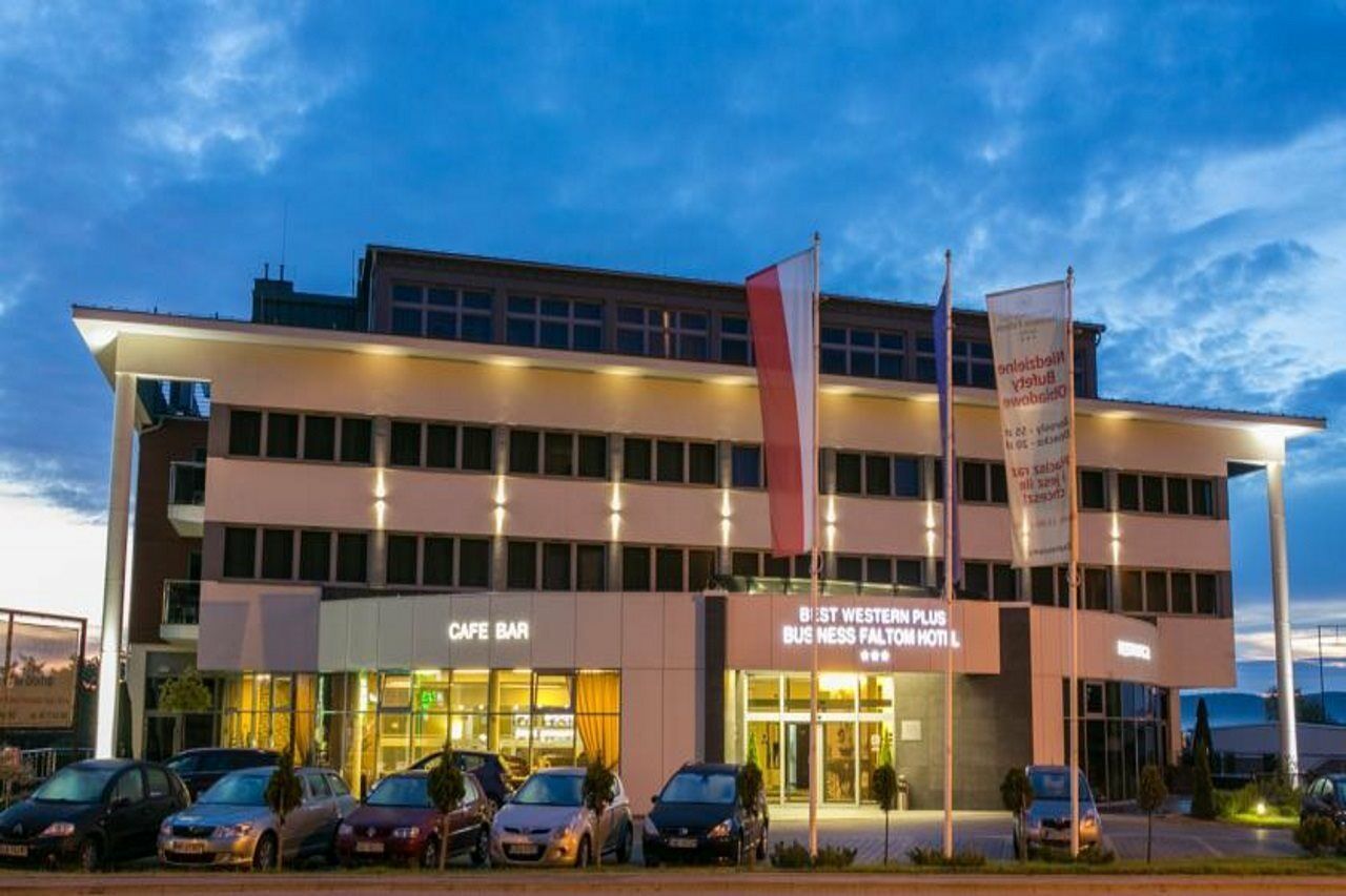 Hotel Business Faltom Gdynia Rumia Exterior foto
